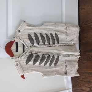 ZARA Cream and Black Sleeveless Vest